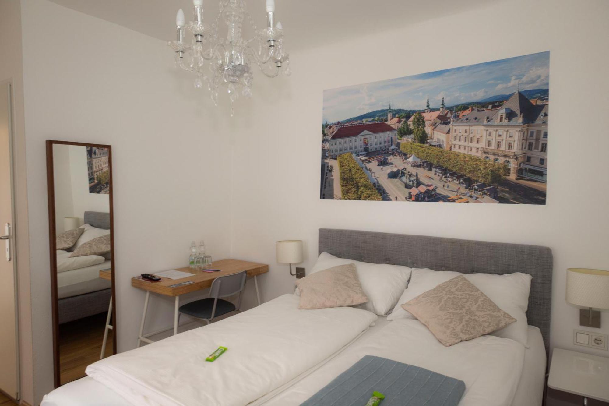 Cityhotel Am Domplatz Self-Checkin Klagenfurt am Woerthersee Eksteriør billede